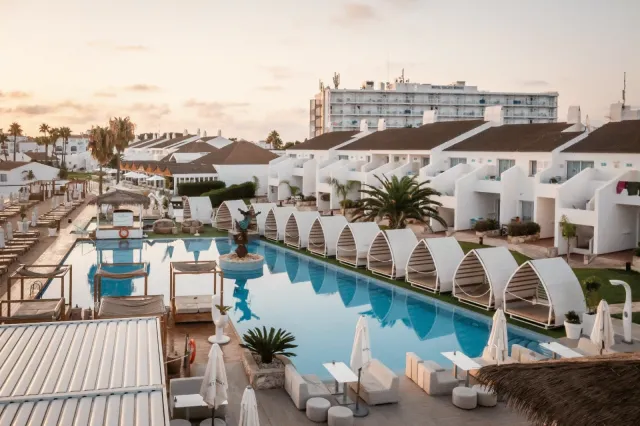Billede av hotellet Lago Resort Menorca Suites Del Lago - Adults Only - nummer 1 af 30