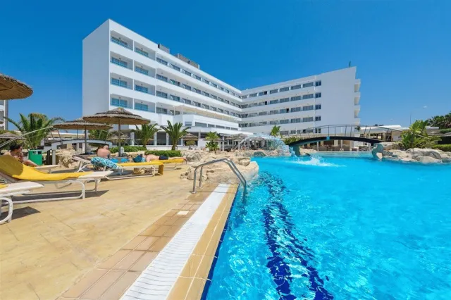 Billede av hotellet Tasia Maris Beach Hotel And Spa - Adults Only - nummer 1 af 26