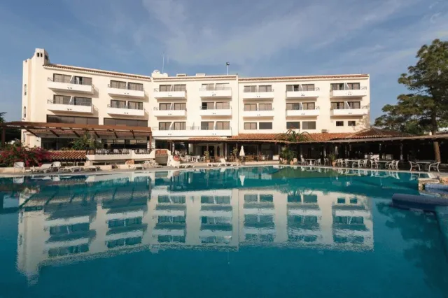 Billede av hotellet Paphos Gardens Holiday Resort - nummer 1 af 23