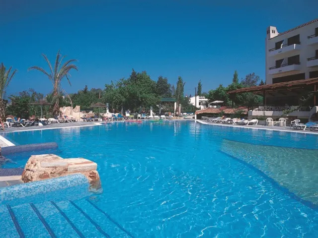 Billede av hotellet Paphos Gardens Holiday Resort - nummer 1 af 100