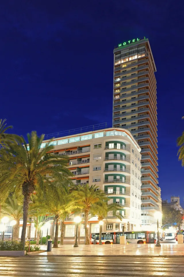 Billede av hotellet Hotel Alicante Gran Sol Affiliated by Melia - nummer 1 af 10