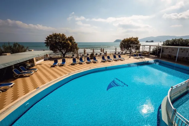 Billede av hotellet Mediterranean Beach Resort - nummer 1 af 87