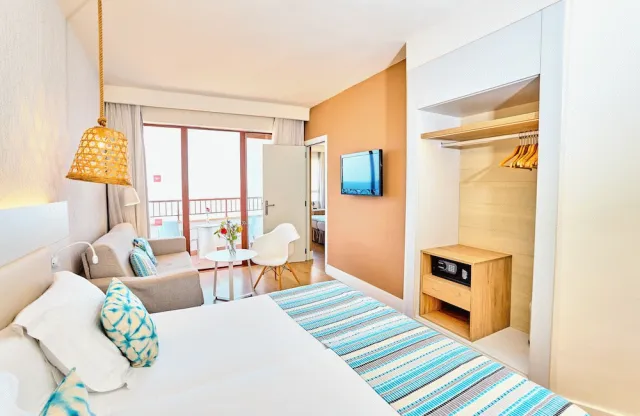Billede av hotellet Leonardo Royal Ibiza Santa Eulalia - nummer 1 af 100