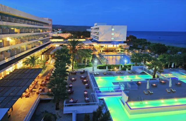 Billede av hotellet Blue Sea Beach Resort - - nummer 1 af 30