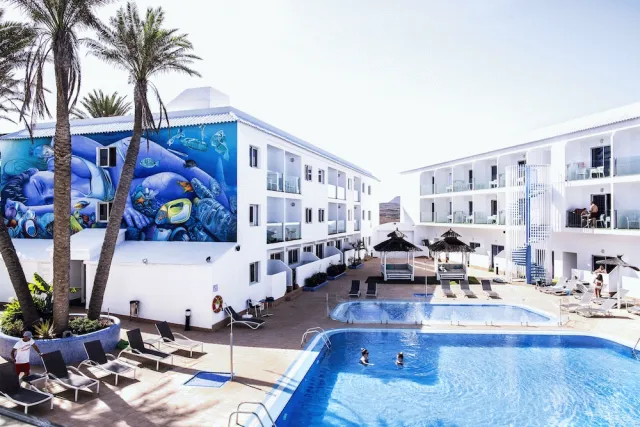 Billede av hotellet Corralejo Surfing Colors Hotel&Apartments - nummer 1 af 100