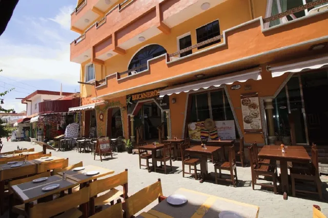 Billede av hotellet Hotel & Restaurant Bucaneros, Isla Mujeres - nummer 1 af 56