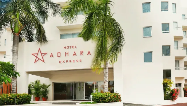 Billede av hotellet Adhara Express - nummer 1 af 21