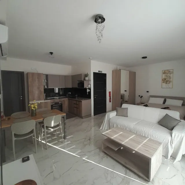 Billede av hotellet Inviting 1-doublebed Apartment in Qawra - nummer 1 af 22