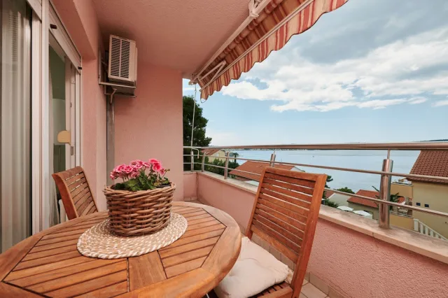 Billede av hotellet Apartment Tramontana with sea view - nummer 1 af 21