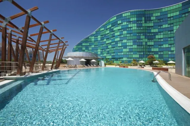 Billede av hotellet Millennium Capital Centre Abu Dhabi - nummer 1 af 46