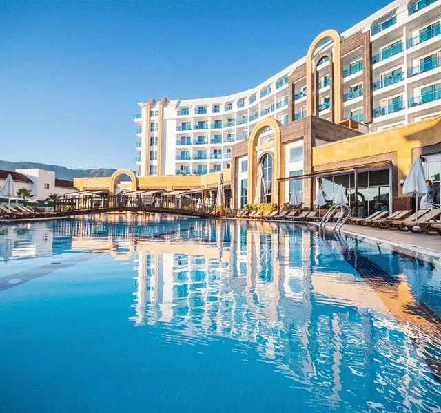 Billede av hotellet Hotel The Lumos Deluxe Resort & Spa - nummer 1 af 32