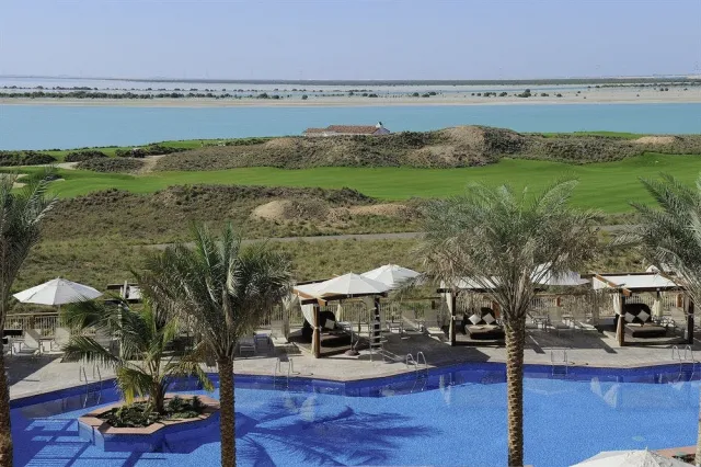 Billede av hotellet Radisson Blu Hotel Abu Dhabi Yas Island - nummer 1 af 32