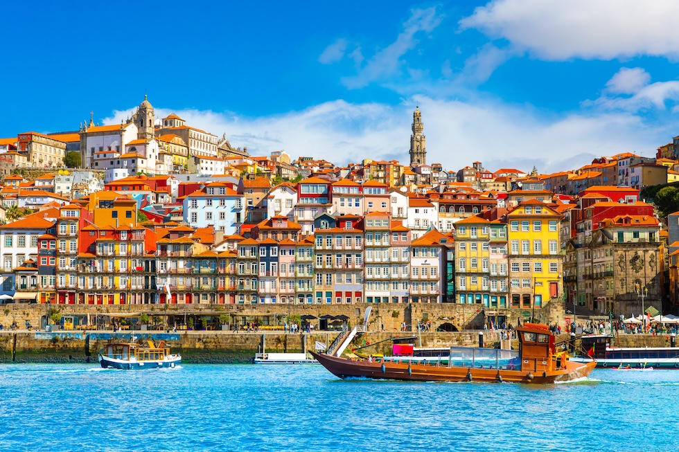 Porto er fargerik og sjarmerende med en flott blanding gammelt og nytt