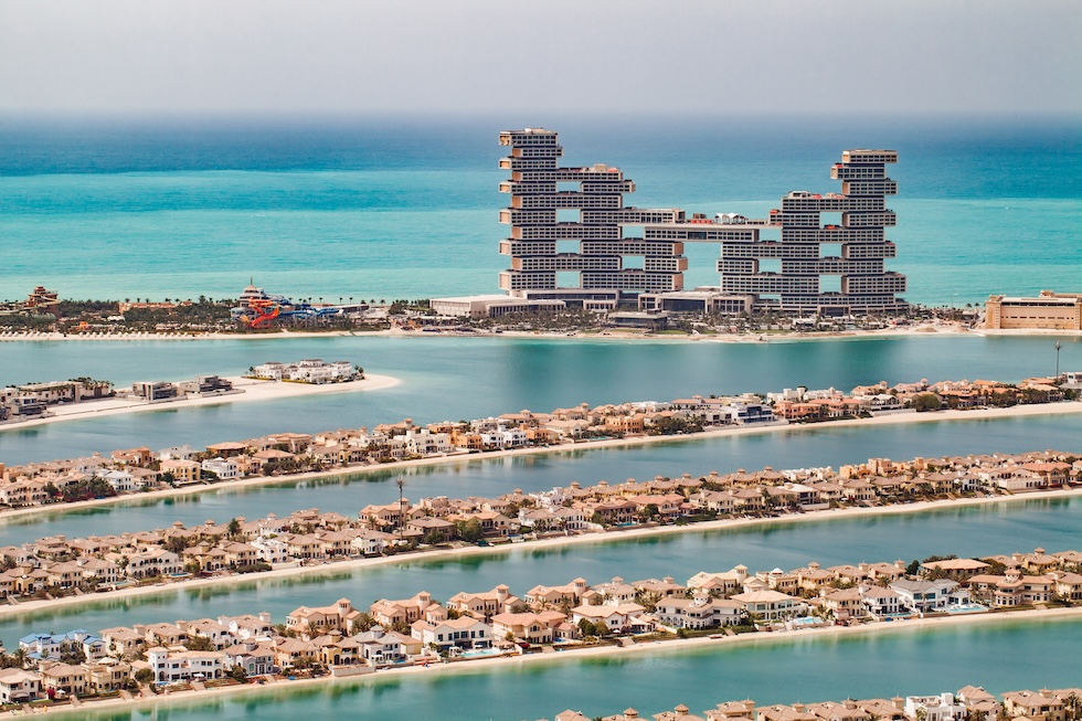 The Palm Jumeirah med private hus og hotellet Royal Atlantis Resort