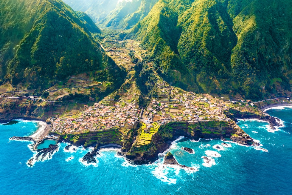 Madeira er grønn og frodig med behagelig temperatur hele året