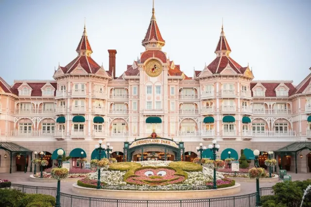 Billede av hotellet Disneyland® Hotel incl. Park Tickets - nummer 1 af 17
