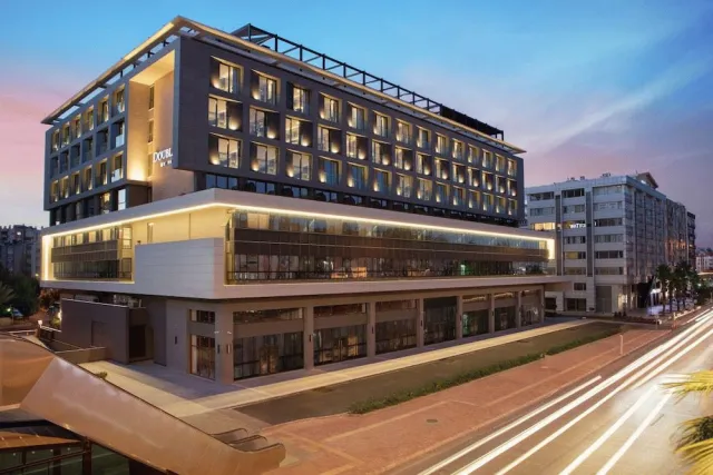 Billede av hotellet DoubleTree By Hilton Antalya City Centre - nummer 1 af 30