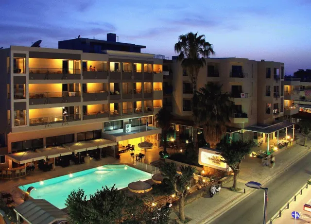 Billede av hotellet Saint Constantine - nummer 1 af 10