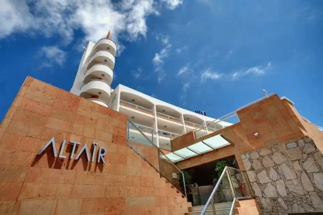 Billede av hotellet Altair - nummer 1 af 36