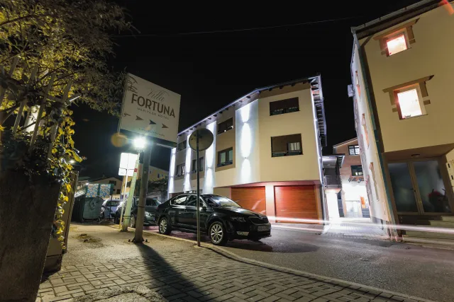 Billede av hotellet Villa Fortuna - nummer 1 af 40