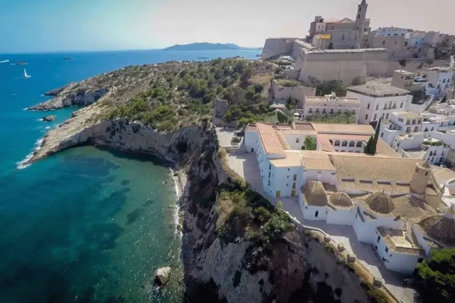 Billede av hotellet Mirador de Dalt Vila - nummer 1 af 10