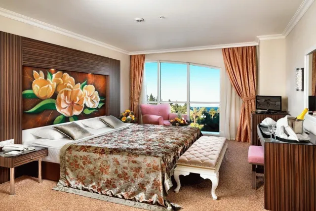 Billede av hotellet Crystal De Luxe Resort & Spa - nummer 1 af 10