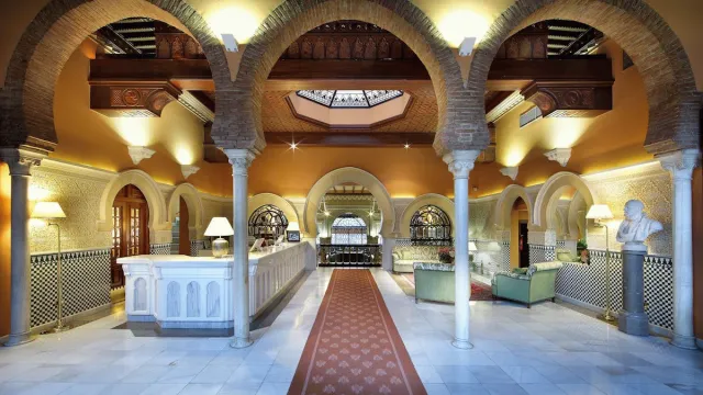 Billede av hotellet Alhambra Palace - nummer 1 af 10