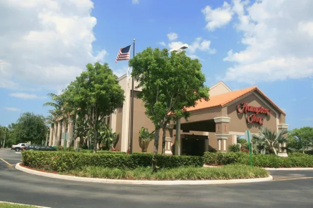 Billede av hotellet Hampton Inn Commercial Blvd Ft Lauderdale - nummer 1 af 100