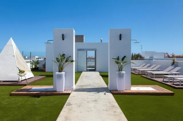 Billede av hotellet Bristol Sunset Beach - nummer 1 af 10