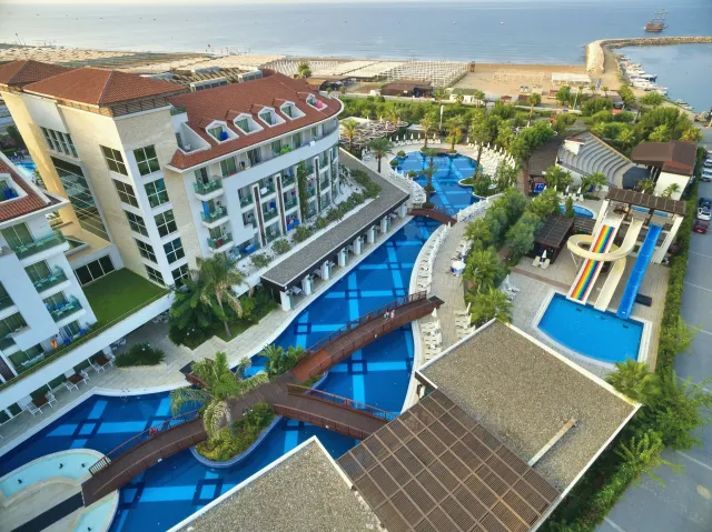 Billede av hotellet Sunis Evren Beach Resort Hotel and Spa - nummer 1 af 10