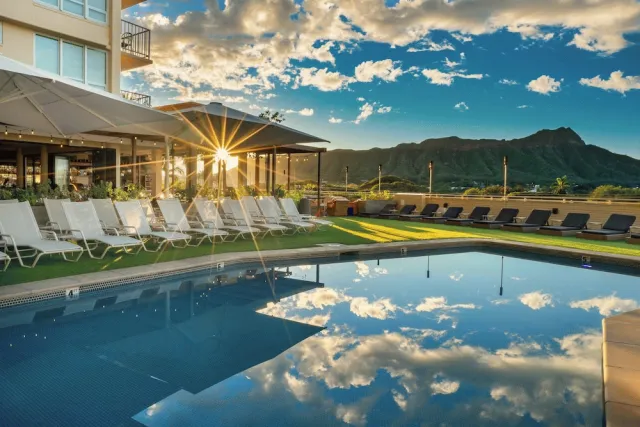 Billede av hotellet Queen Kapiolani Hotel - nummer 1 af 100