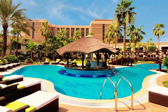 Billede av hotellet Le Meridien Dubai Hotel & Conference Centre - nummer 1 af 100