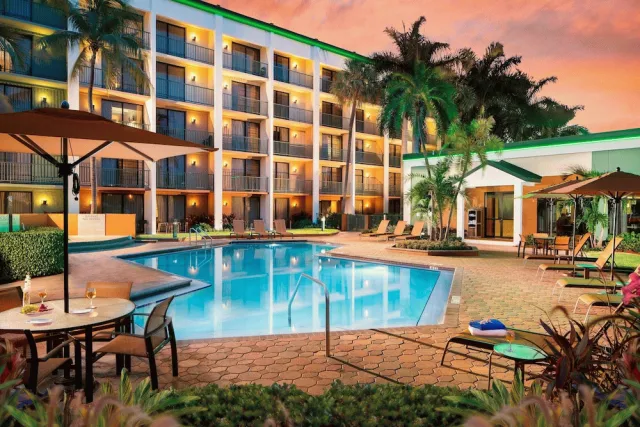 Billede av hotellet Courtyard by Marriott Fort Lauderdale East/Lauderdale-by-the-Sea - nummer 1 af 27