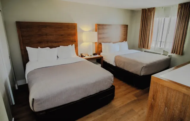 Billede av hotellet Quality Inn & Suites By the Parks - nummer 1 af 42