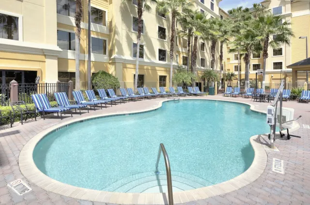 Billede av hotellet staySky Suites - I Drive Orlando - nummer 1 af 36