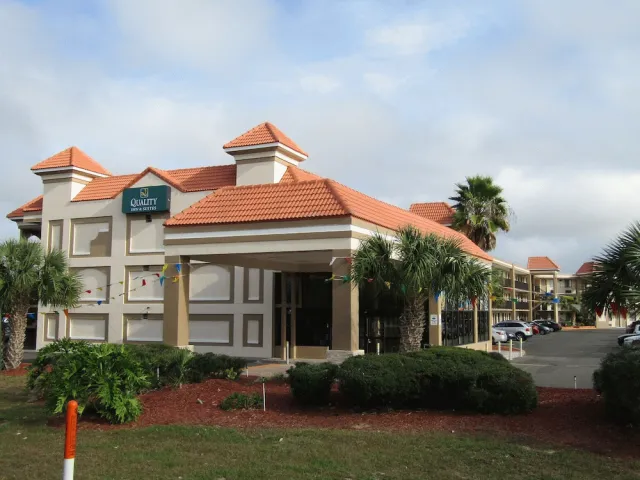 Billede av hotellet Quality Inn & Suites Kissimmee by The Lake - nummer 1 af 82