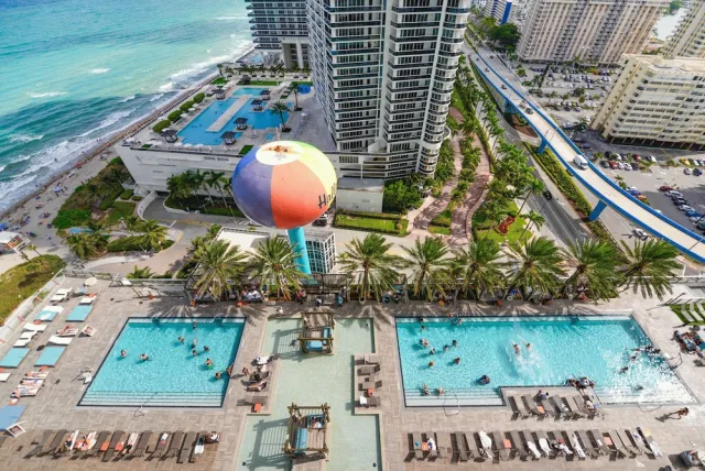 Billede av hotellet Luxury condominium with great ocean view - nummer 1 af 34