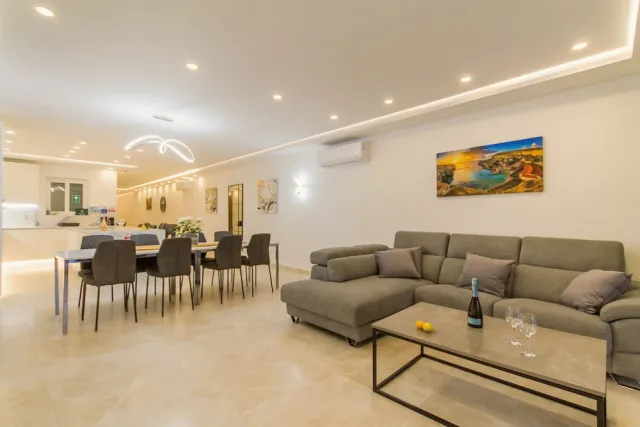 Billede av hotellet Aquamarine Luxury Apartment Qawra - nummer 1 af 31
