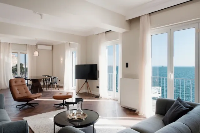 Billede av hotellet Primavera' Seafront apt with tower view - nummer 1 af 36