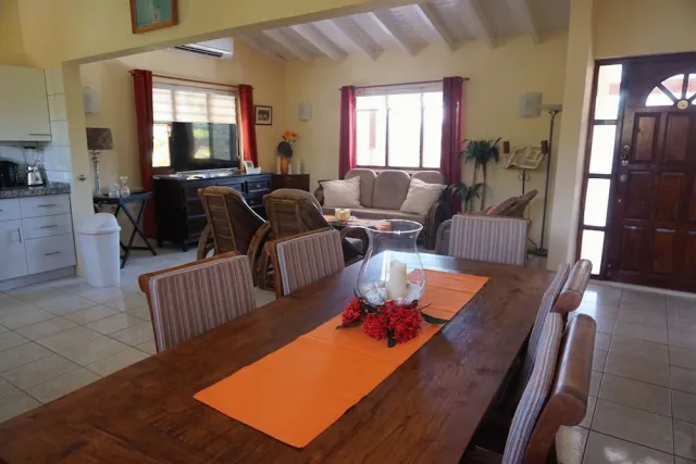 Billede av hotellet Cariñas Studio Apartments - nummer 1 af 38