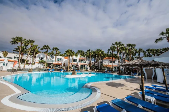 Billede av hotellet Bahia Calma Beach - nummer 1 af 10