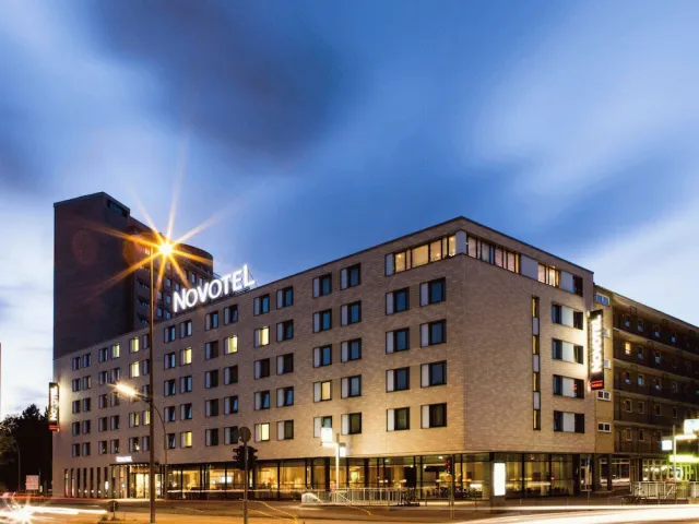 Billede av hotellet Novotel Hamburg City Alster - nummer 1 af 68