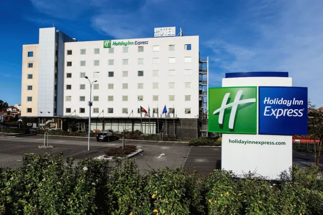 Billede av hotellet Holiday Inn Express Lisbon - Oeiras, an IHG Hotel - nummer 1 af 45