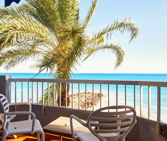 Billede av hotellet Hôtel Le Dauphin - nummer 1 af 10