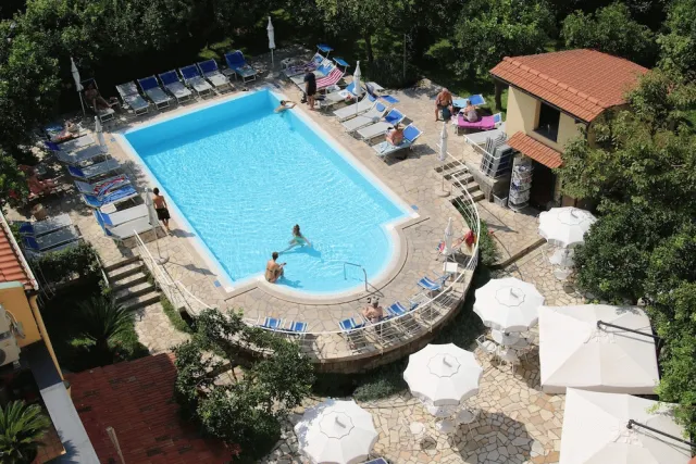 Billede av hotellet Hotel Tourist - nummer 1 af 10