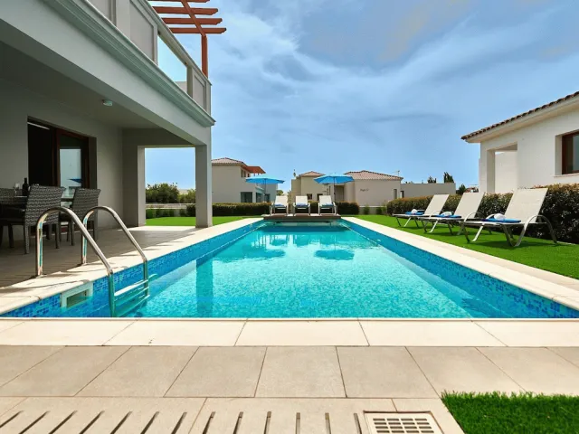 Billede av hotellet Angie Luxury Beach Villas - nummer 1 af 31