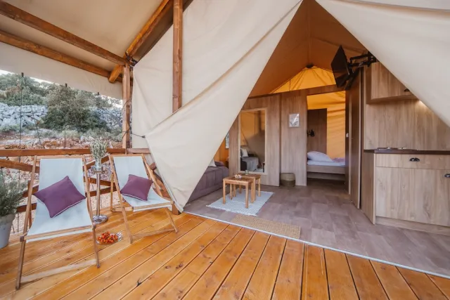 Billede av hotellet Glamping Tents and Mobile Homes Trasorka - Campsite - nummer 1 af 15