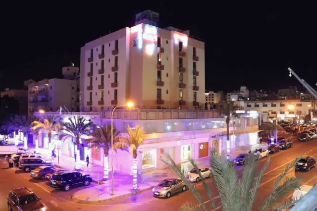 Billede av hotellet Raed Hotel Suites - nummer 1 af 41