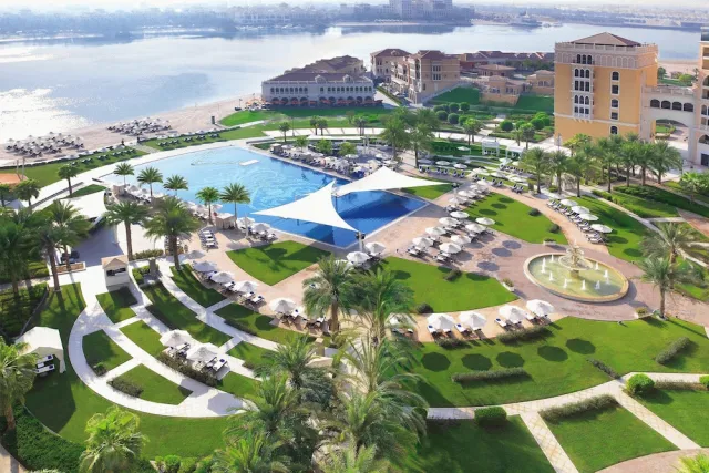 Billede av hotellet The Ritz-Carlton Abu Dhabi, Grand Canal - nummer 1 af 100
