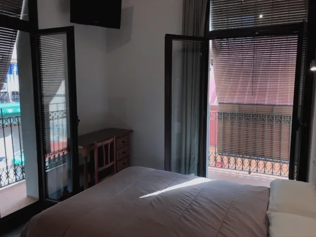 Billede av hotellet Hostal Radio - nummer 1 af 10